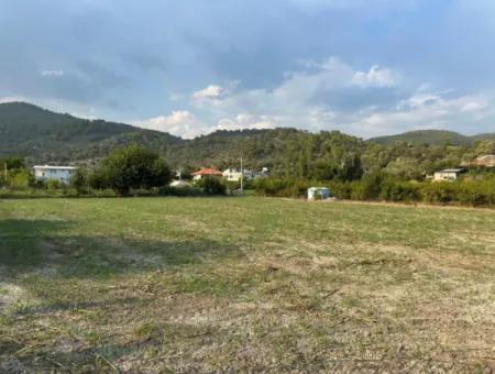 Grundstück Zum Verkauf In Çandır Mit Zustimmungsteilung 1160M2 Im Bebauten Gebiet Des Dorfes