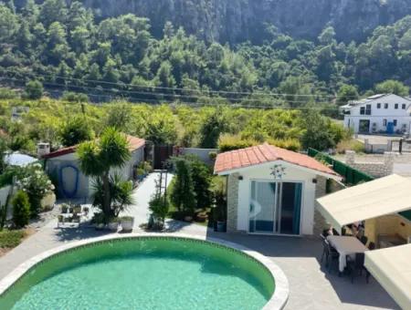 4 1 Villa For Sale In 720M2 Land In Dalyan Gülpınar