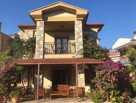 Dalyan Satılık Villa Dalyan Merkezde Lüks 3+1 Satılık Villa