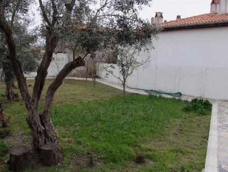 Ulada Satılık Lüks Villa Ulada 1078M2 Arsa İçinde Özel Yapılmış Satılık 4+1 Villa